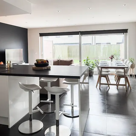 Holiday home Huisaanzee Ostend